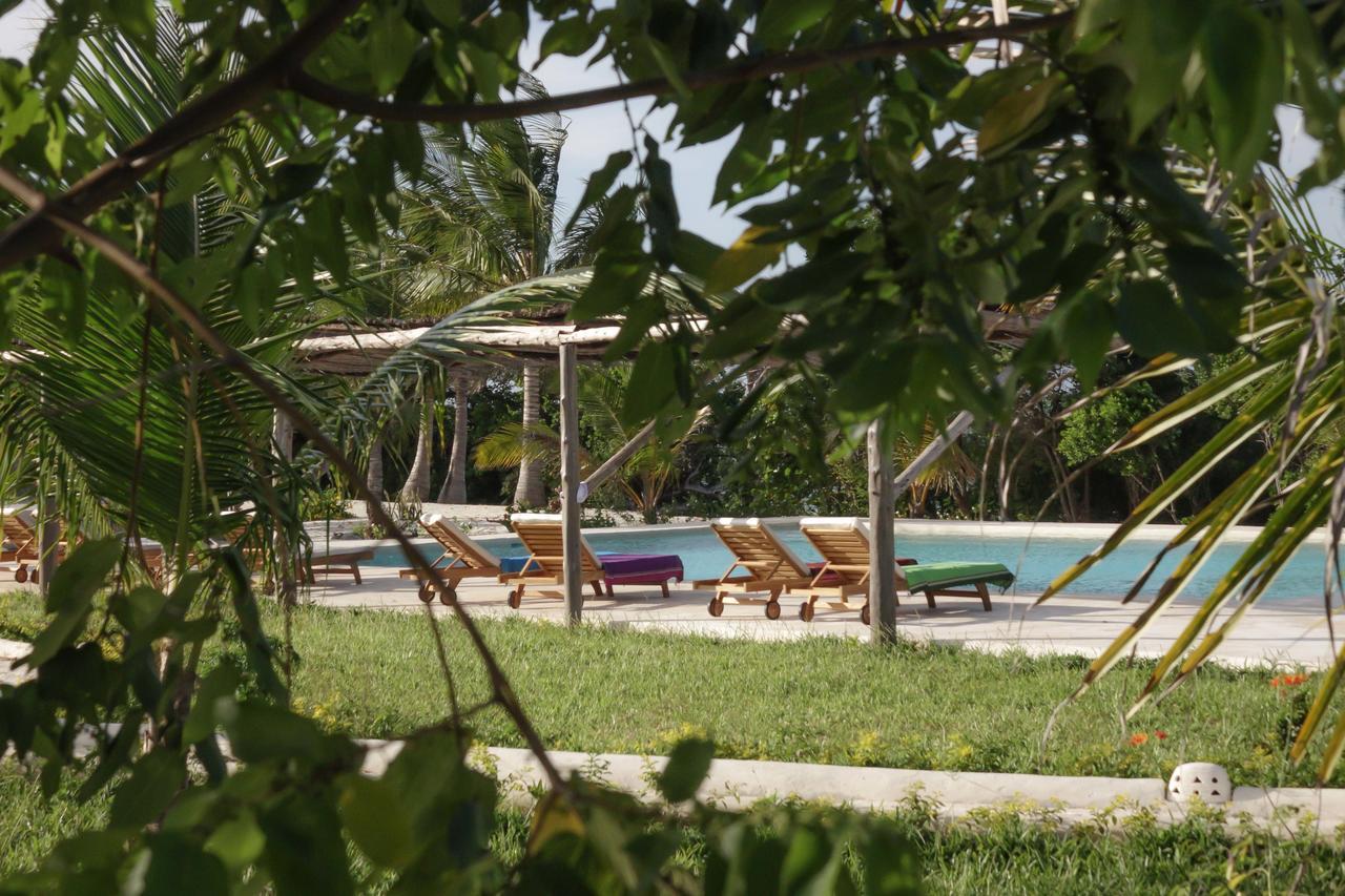 Hotel Jua Retreat à Michamvi Extérieur photo