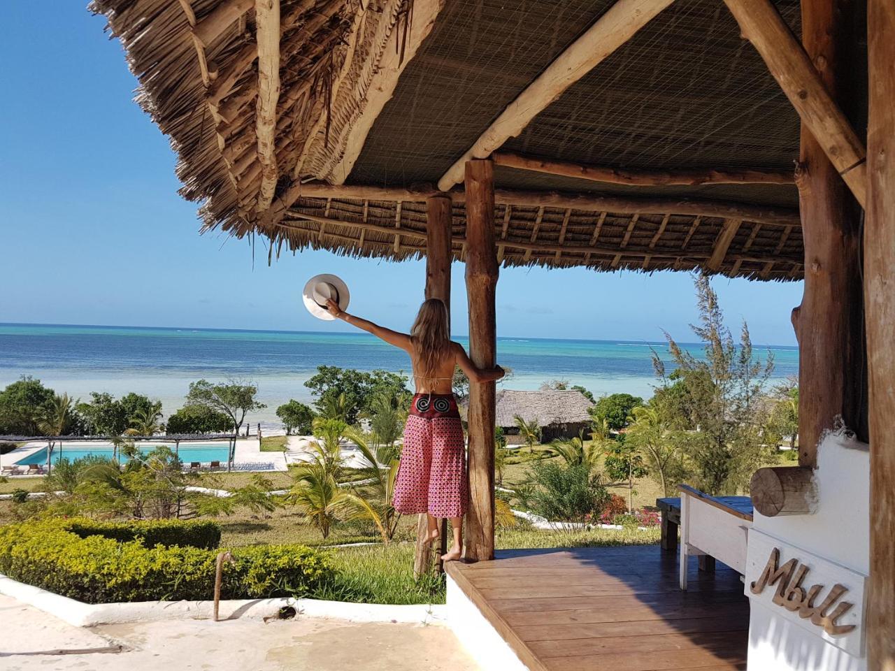 Hotel Jua Retreat à Michamvi Extérieur photo